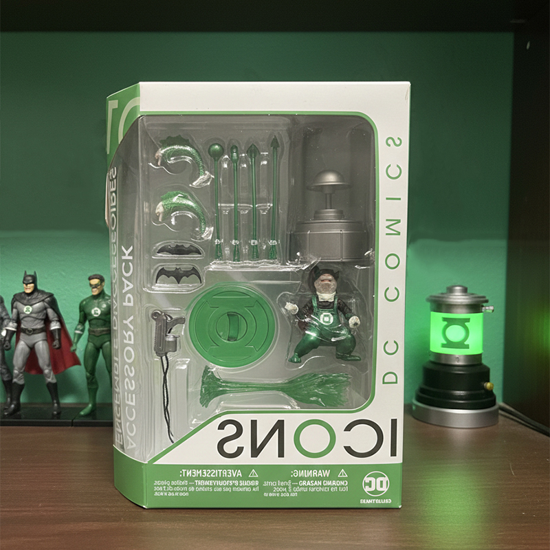 DC Comics Icons Green Lantern  - Model Kit Hg review and price
